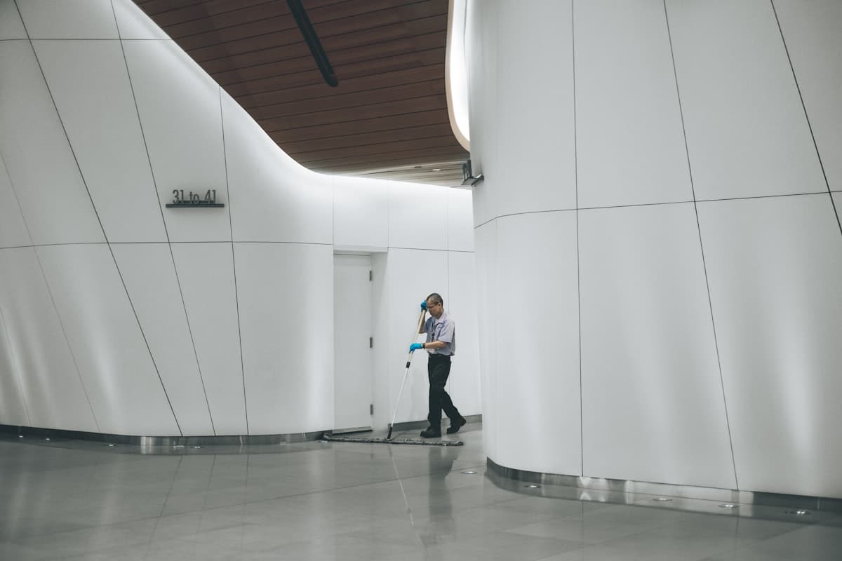 Office & Commercial Cleaning